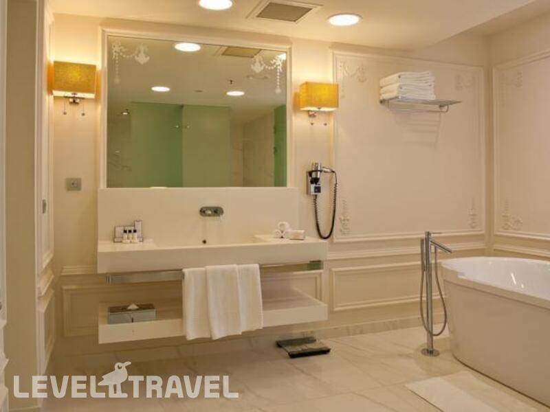 Фотография Crowne Plaza Hotel St. Petersburg - Ligovsky