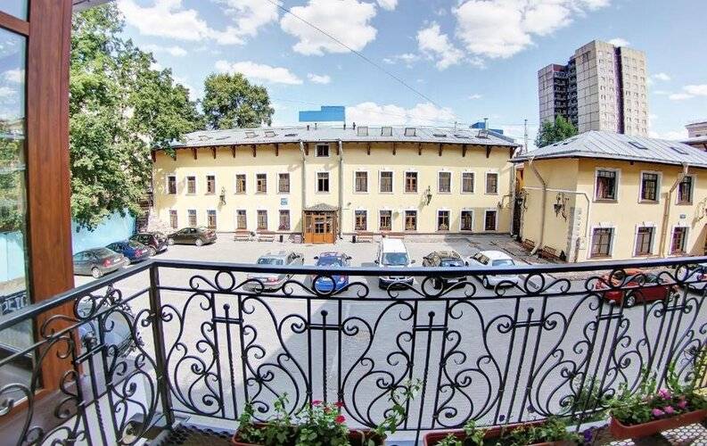 Отель 365 СПБ
