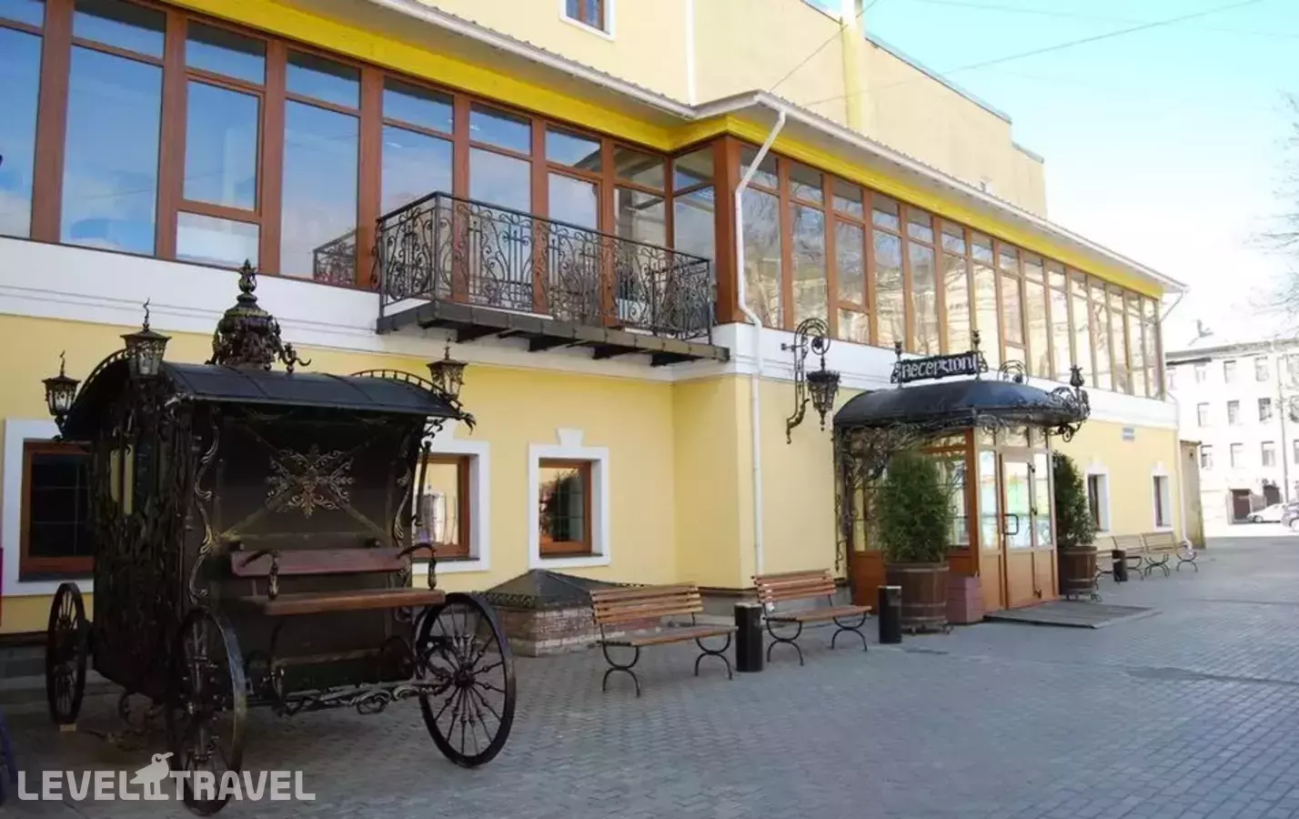 Отель 365 СПБ