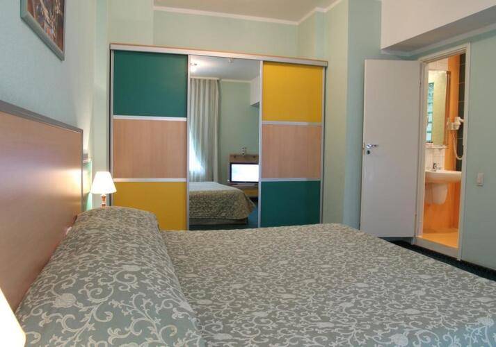 Максима Ирбис Отель (Maxima Irbis Hotel)
