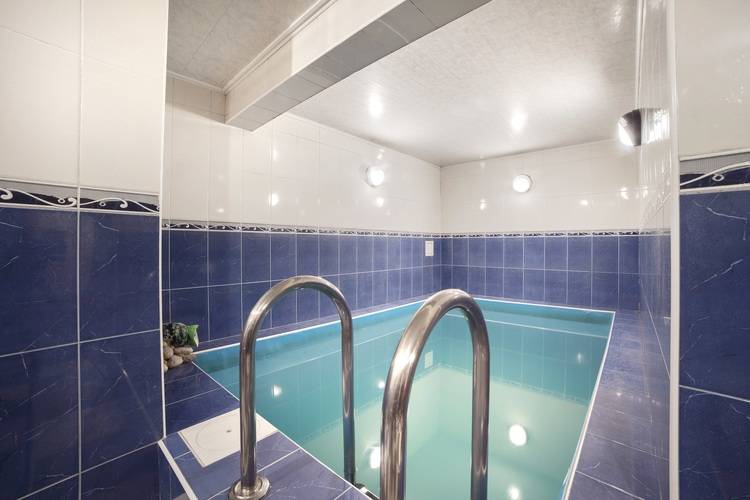Максима Ирбис Отель (Maxima Irbis Hotel)