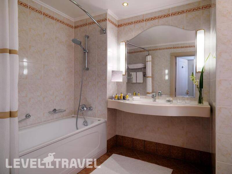 Фотография Safmar Grand Moscow Hotel (Ex. Marriott Moscow Grand Hotel)