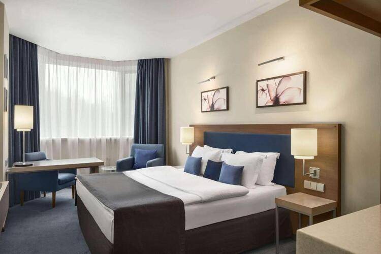 Ramada By Wyndham Yekaterinburg Hotel & Spa (Рамада Екатеринбург)