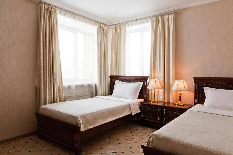 Richmond Hotel