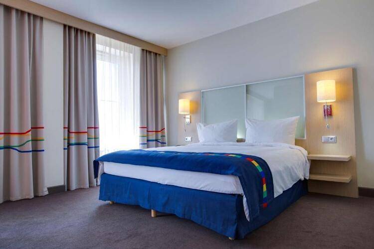 Космос Астрахань (Ex.Park Inn Astrakhan)