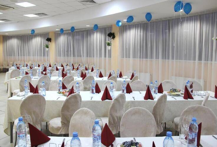 Regatta Hotel (Регата)