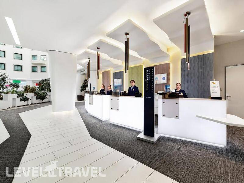 Фотография Новотель Аэропорт Шереметьево (Novotel Moscow Sheremetyevo Airport)