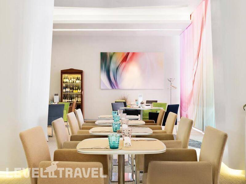 Фотография Новотель Аэропорт Шереметьево (Novotel Moscow Sheremetyevo Airport)