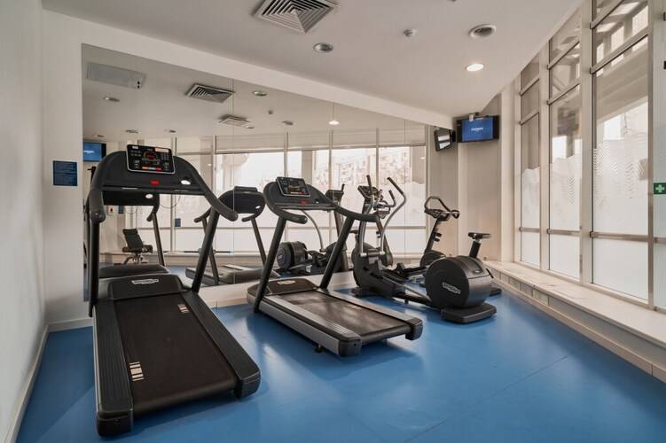 Cosmos Ekaterinburg Hotel (Бывш. Park Inn By Radisson Ekaterinburg)