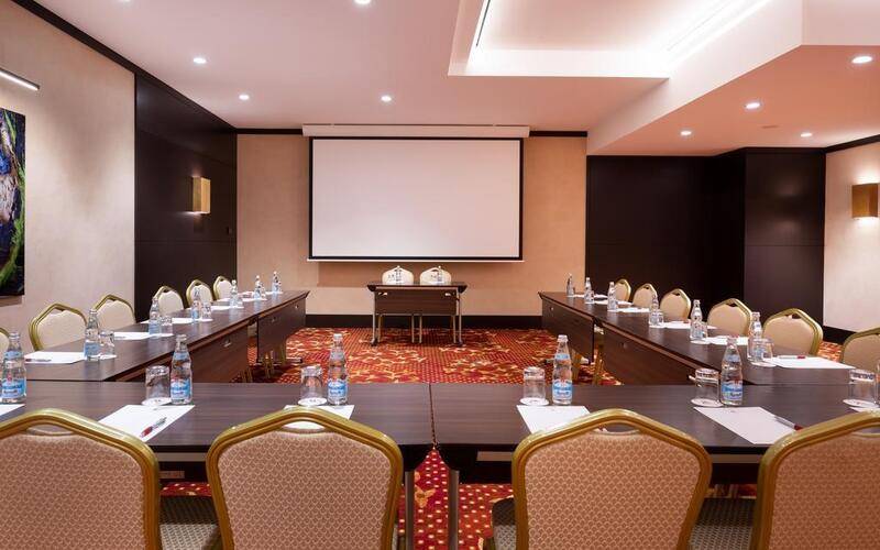 Звезды Арбата (Ex. Moscow Marriott Hotel Novy Arbat)
