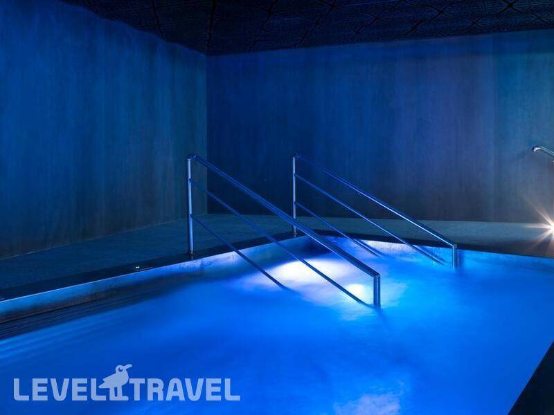 Фотография Звезды Арбата (Ex. Moscow Marriott Hotel Novy Arbat) Фотография Звезды Арбата (Ex. Moscow Marriott Hotel Novy Arbat)