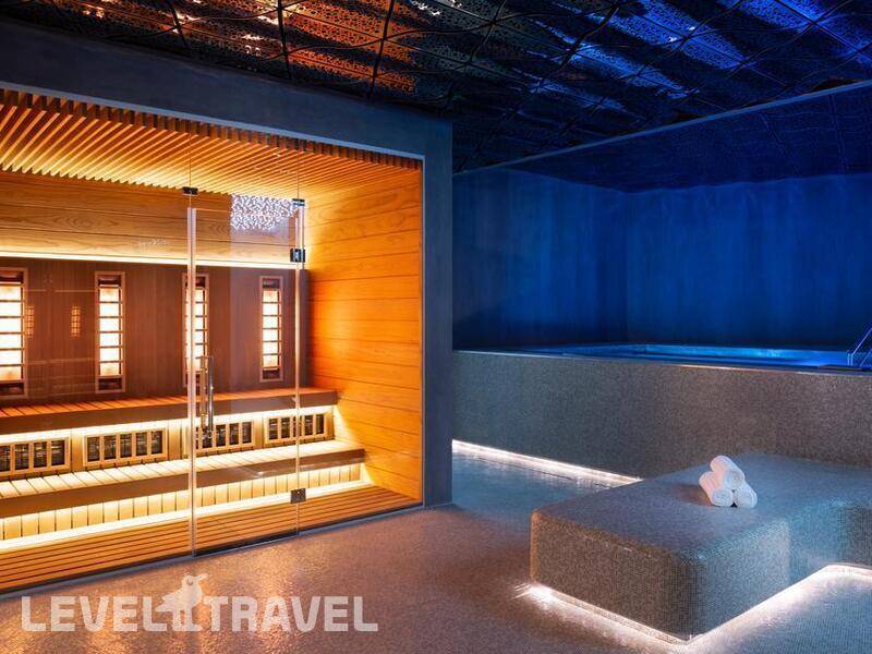 Фотография Звезды Арбата (Ex. Moscow Marriott Hotel Novy Arbat) Фотография Звезды Арбата (Ex. Moscow Marriott Hotel Novy Arbat)