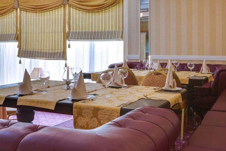 Cosmos Murmansk (Бывш. Park Inn By Radisson Poliarnie Zori)