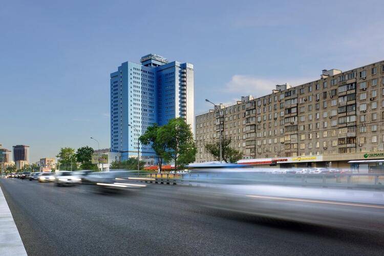 Park Tower Отель (Бывш. Молодежный)