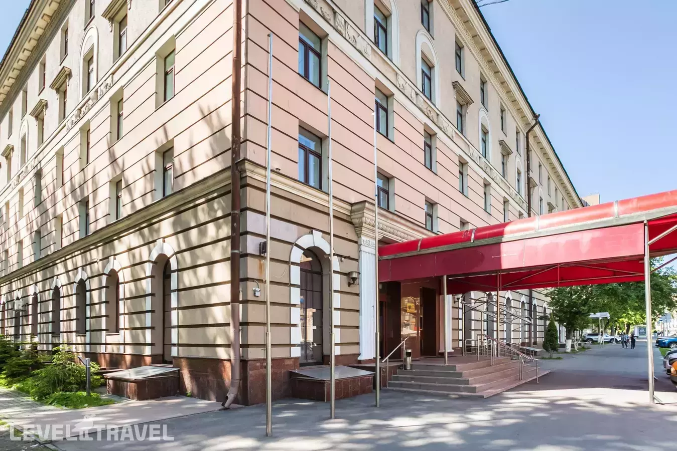 Луна И Лотос