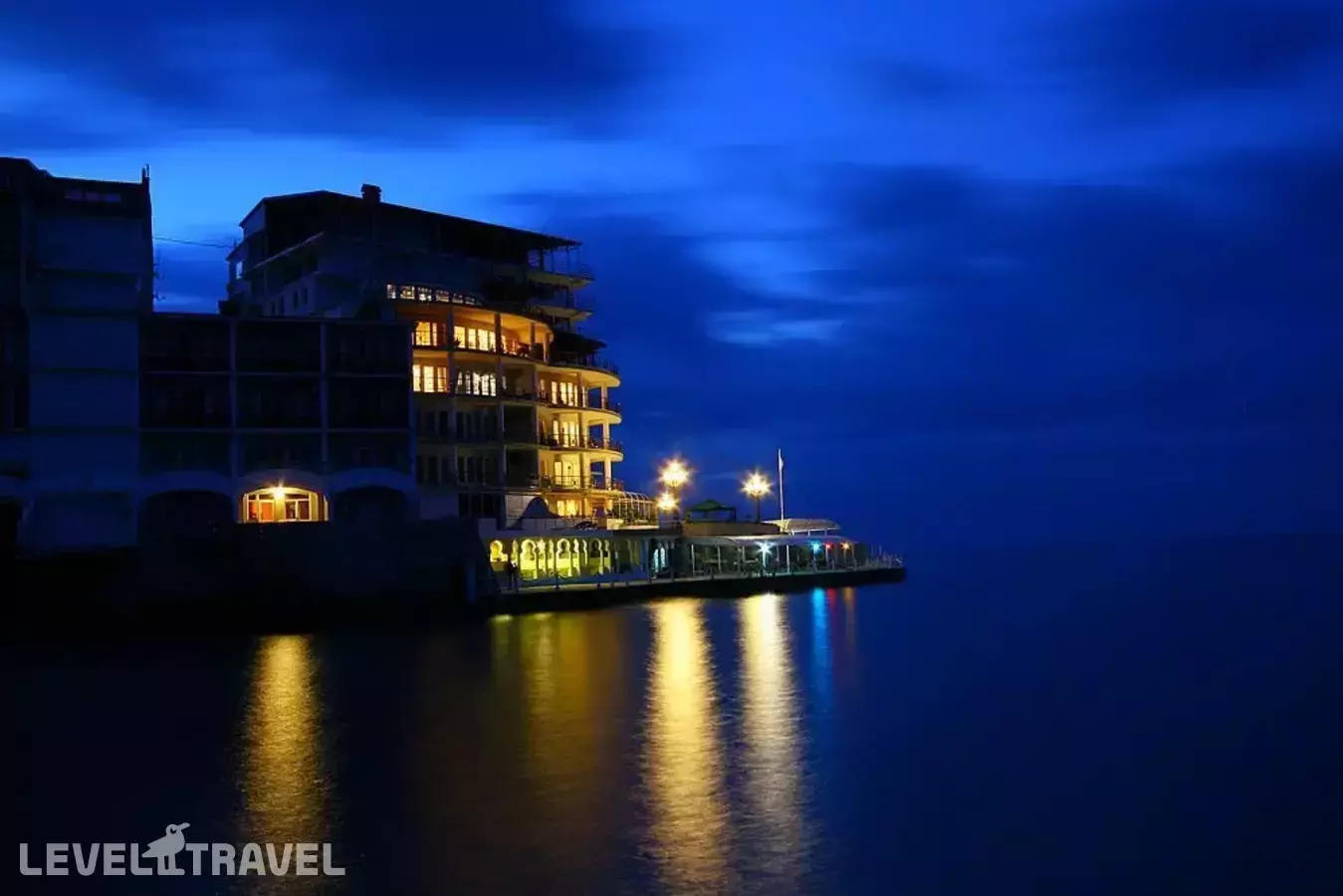 Отель Яхт Клуб Ялта