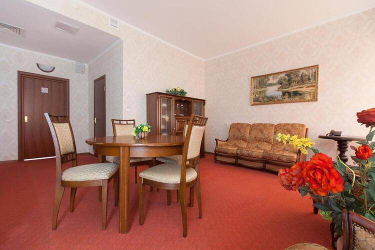 Регина На Петербургской