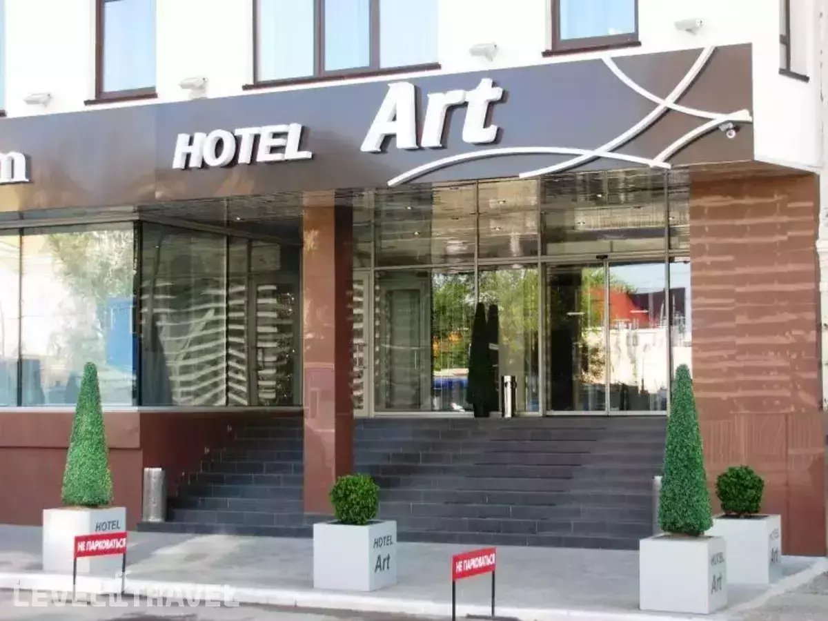 Отель Арт