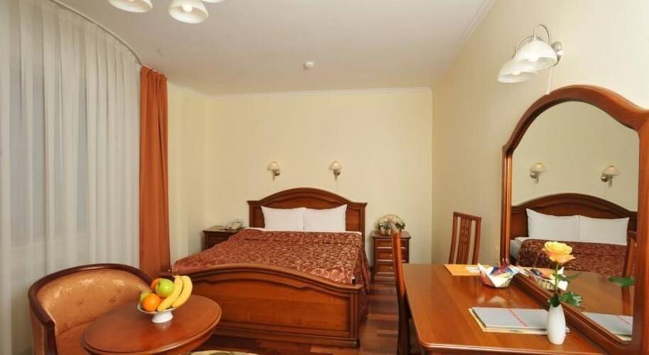 Отель Иностранец