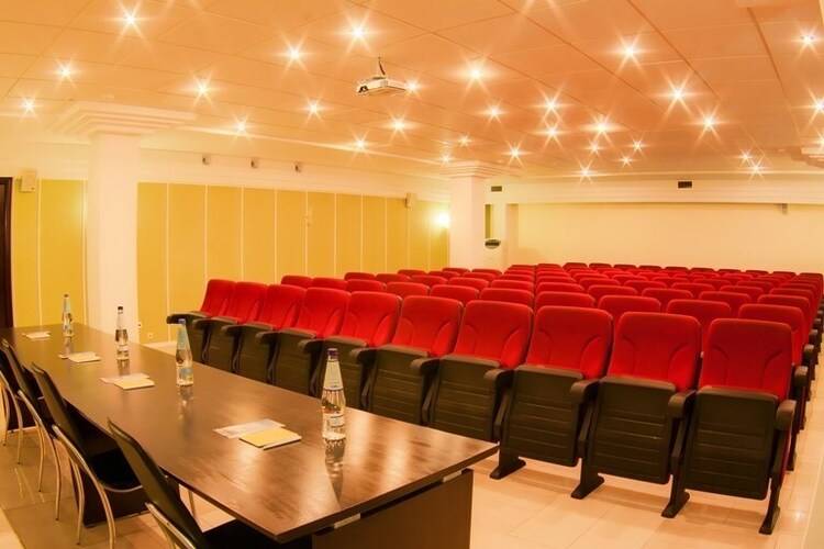 Отель Платан Южный