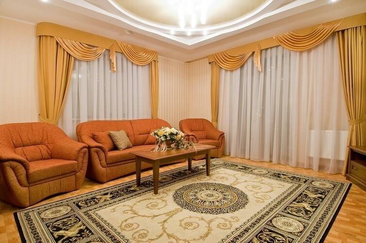 Отель Платан Южный