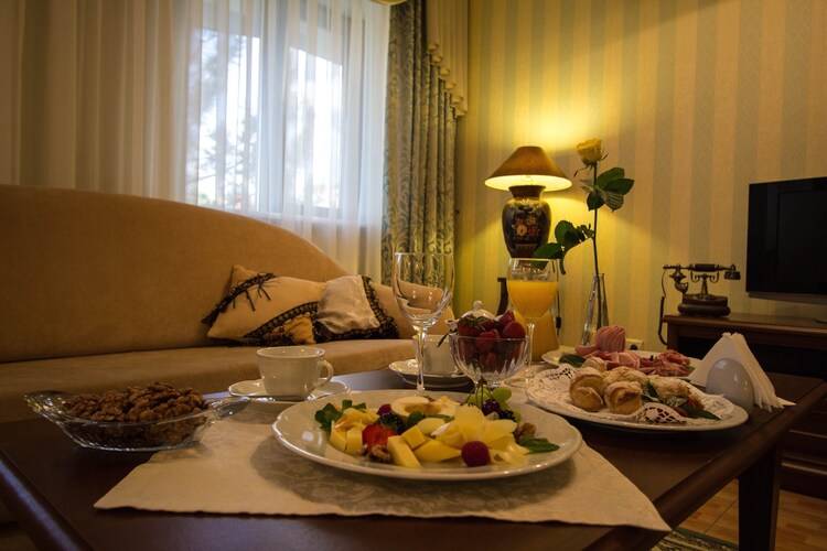 Отель Платан Южный