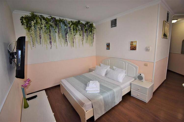 Отель Via Sacra (Виа Сакра)