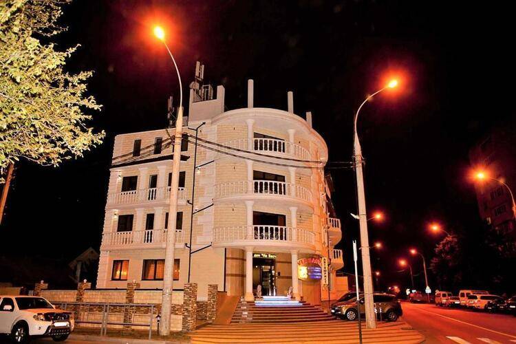 Отель Via Sacra (Виа Сакра)