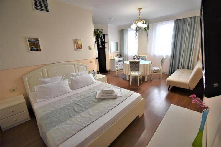 Отель Via Sacra (Виа Сакра)