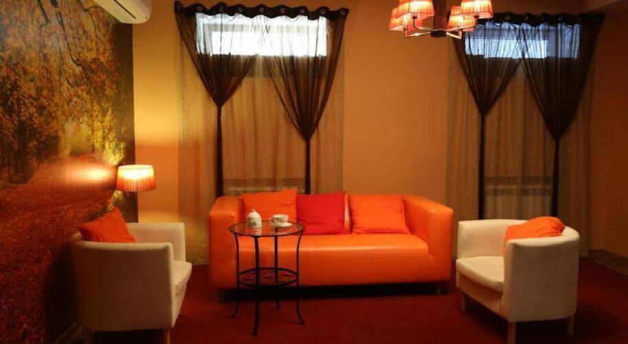 Отель Виват