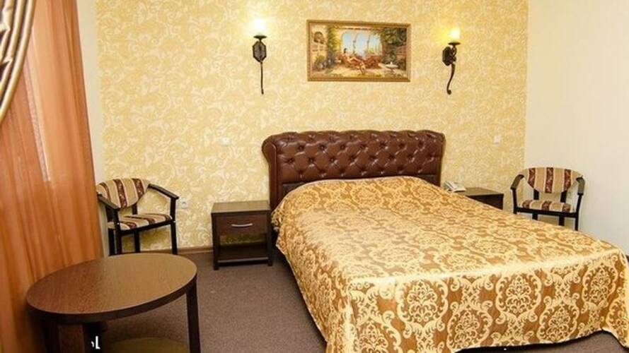 Отель Мартон Северная