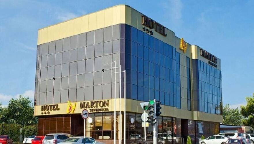 Отель Мартон Северная