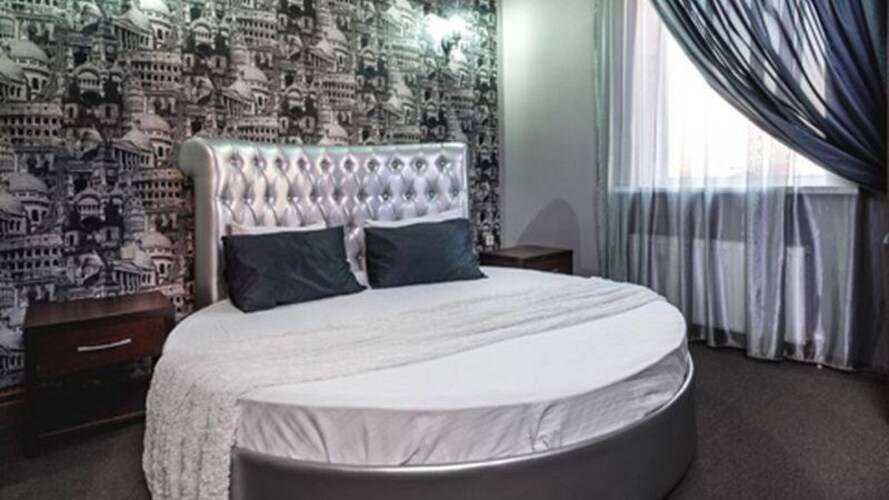 Отель Мартон Северная