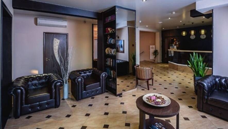 Отель Мартон Северная