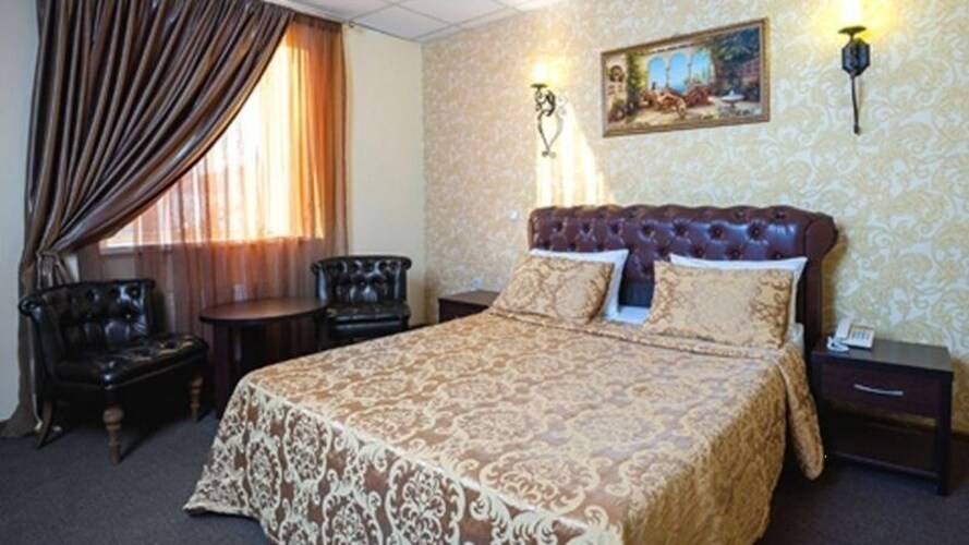 Отель Мартон Северная