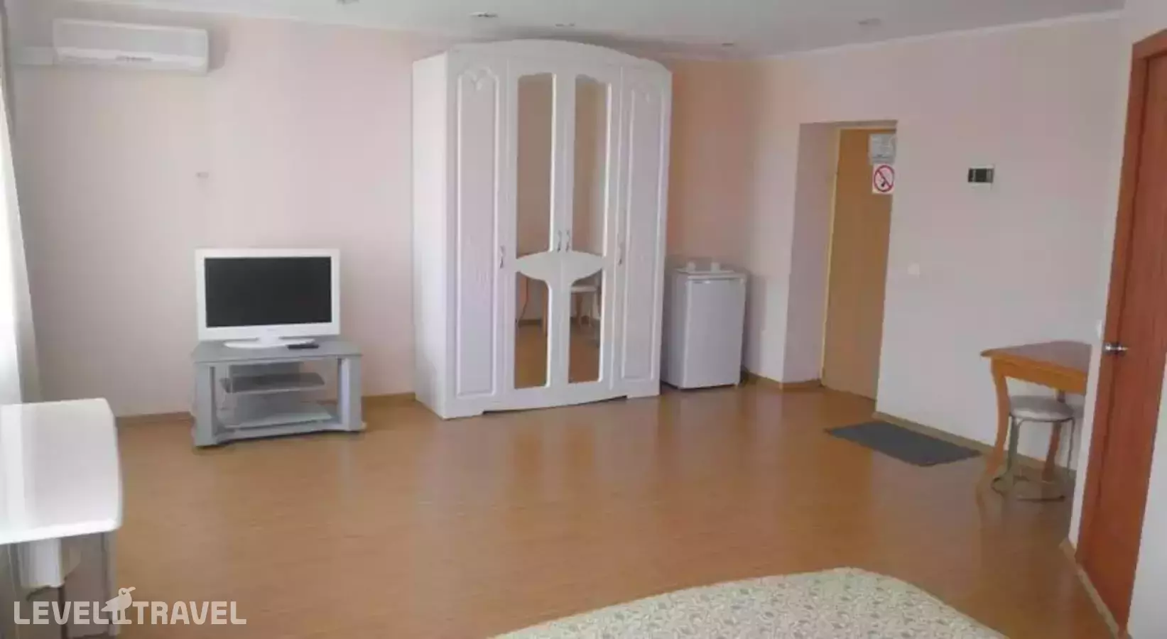 Отель Визит