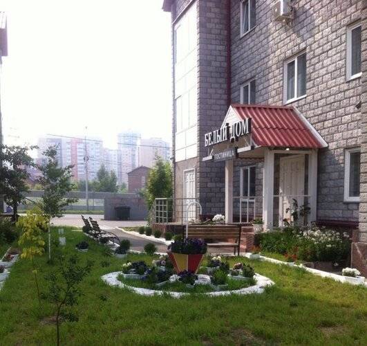 Отель Белый Дом