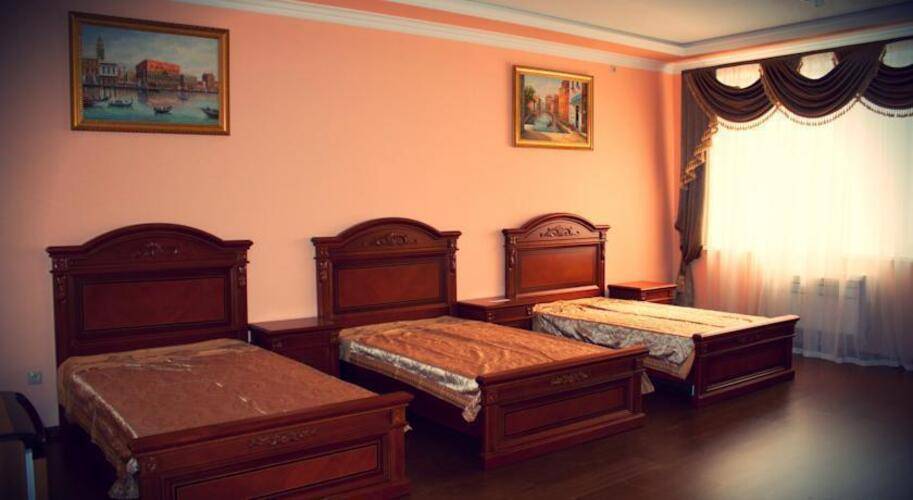 Отель Метрополь