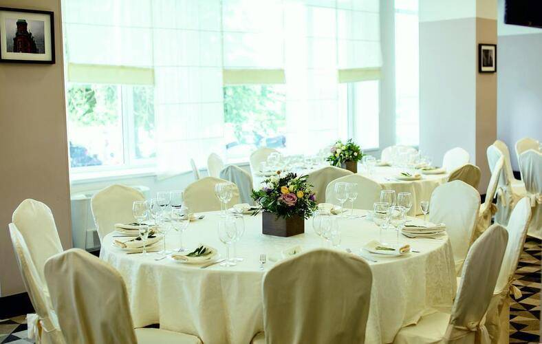 AZIMUT Hotel Astrakhan (Азимут Отель Астрахань)