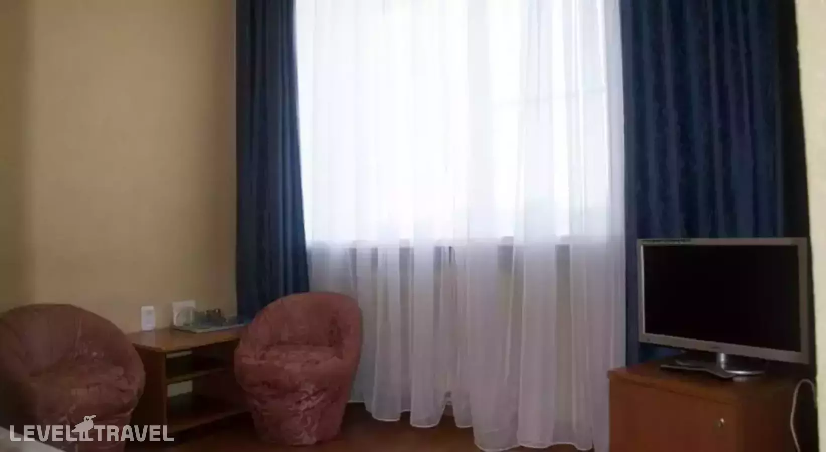 Гостиничный Комплекс Золотое Крыло