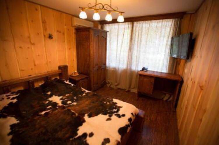 Au Rooms