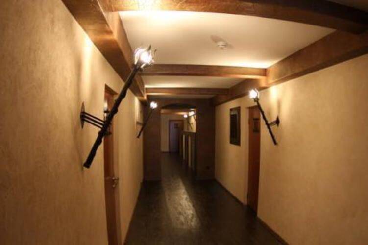 Au Rooms