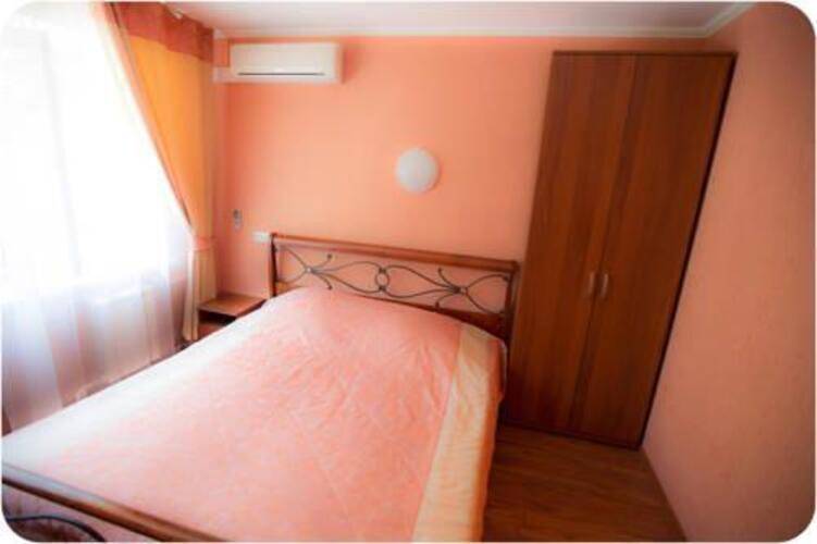 Au Rooms