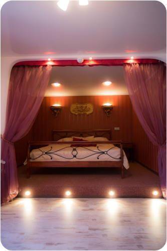 Au Rooms