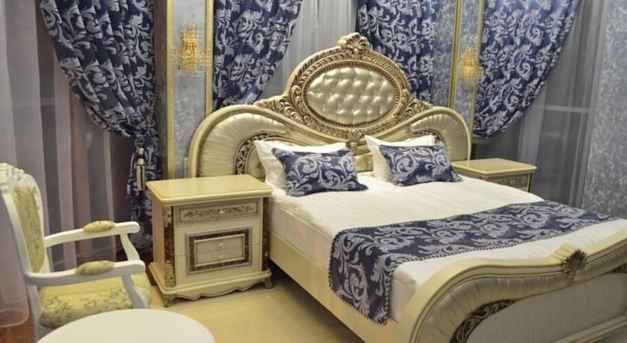 Golden House