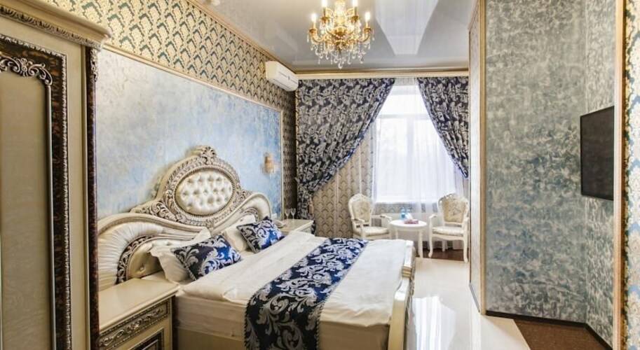 Golden House