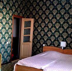 $item['hotel']['name']