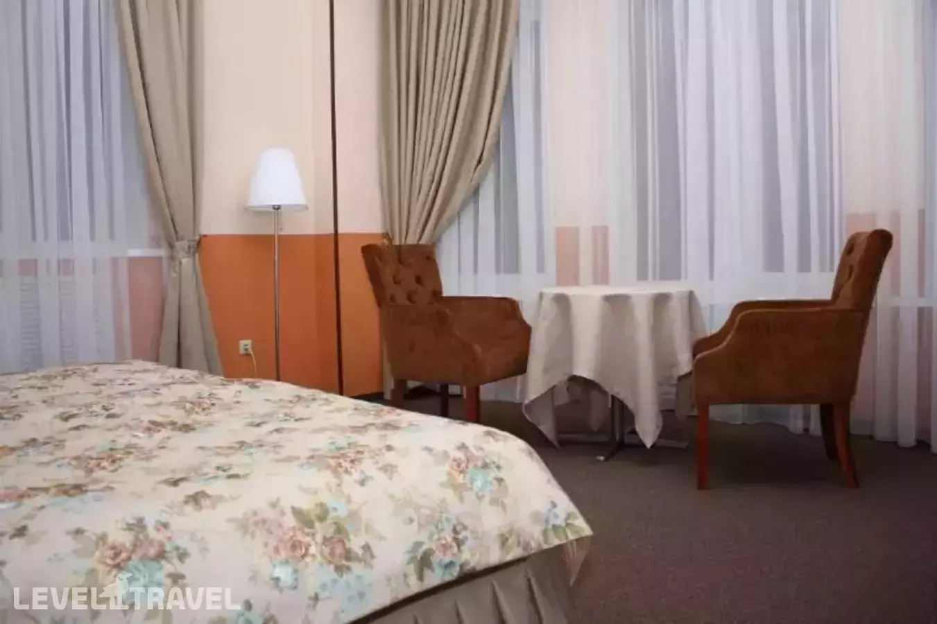 Николаевский