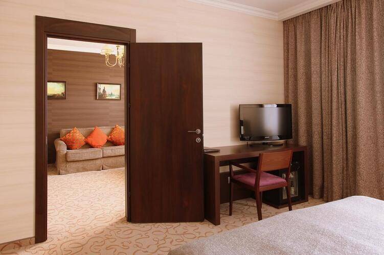 Введенский Отель (Vvedensky Hotel)