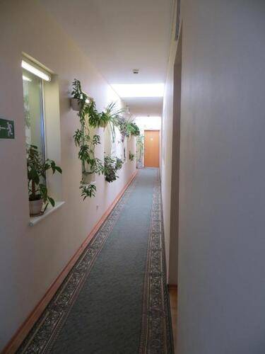 Отель Корона